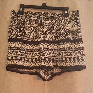 Navy floral shorts